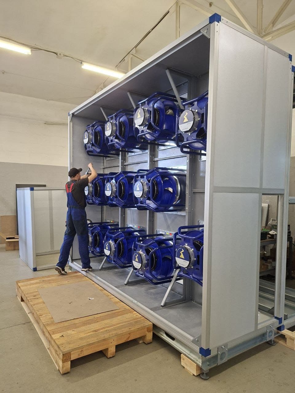 Montage mehrerer Ventilatormodule